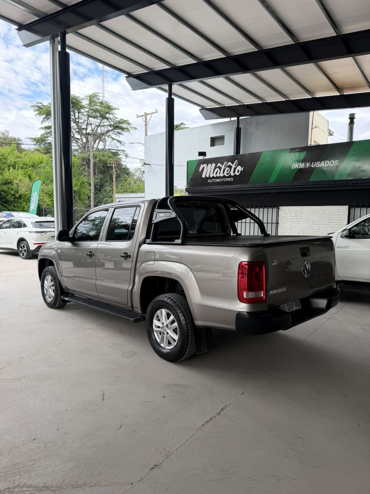 VOLKSWAGEN - AMAROK TRENDLINE 140CV 4X2 - MANUAL  - 2023